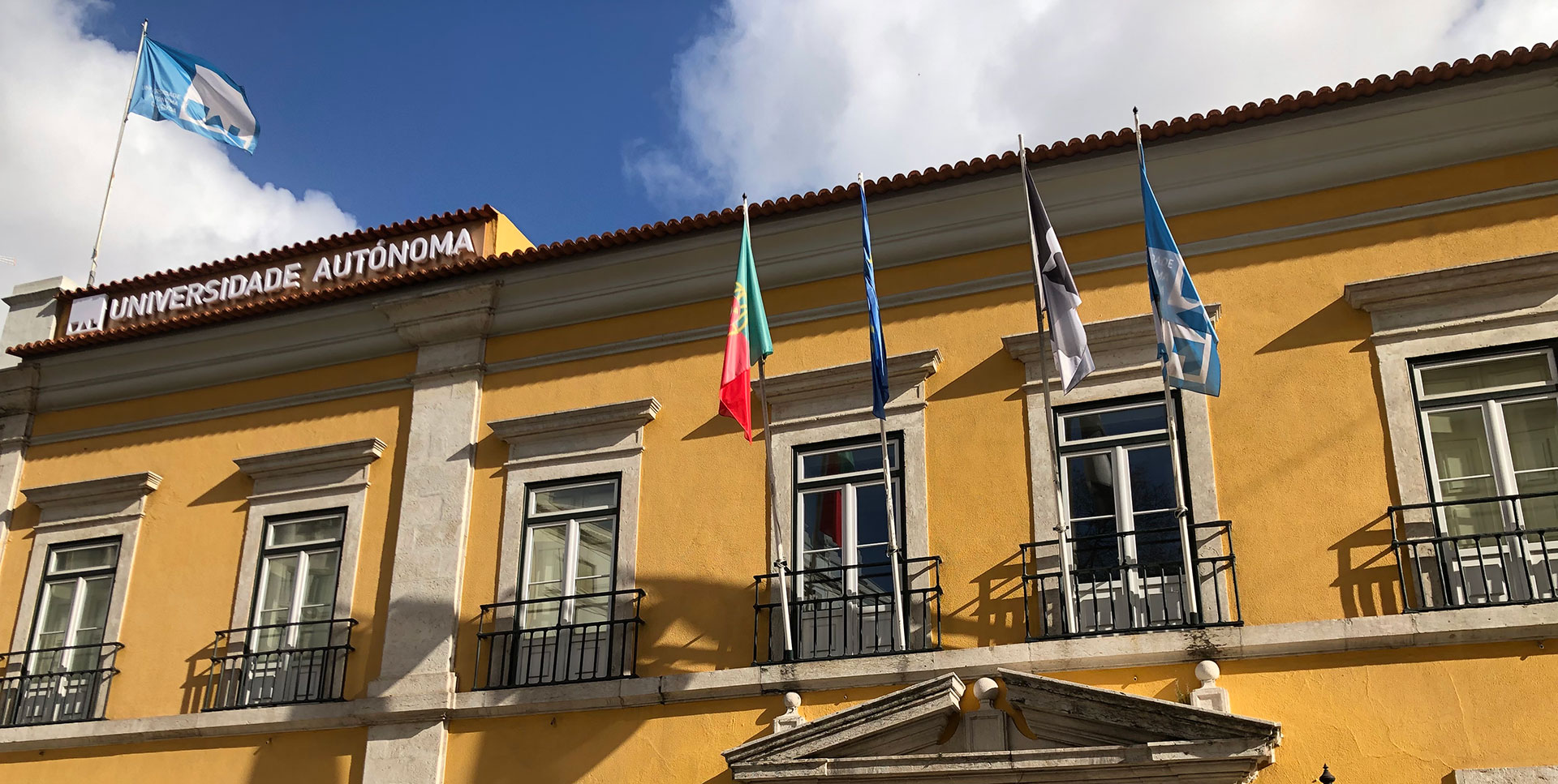 Universidade Autónoma De Lisboa